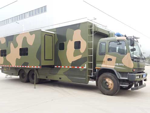 五十鈴28-32人宿營(yíng)車